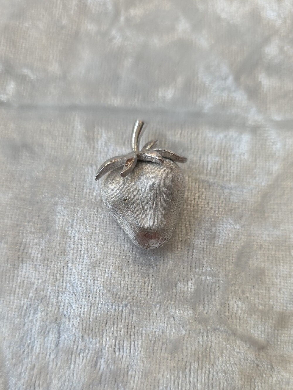Vintage Lot Brooches Trifari, 1928, Unbranded* - Picture 2 of 9